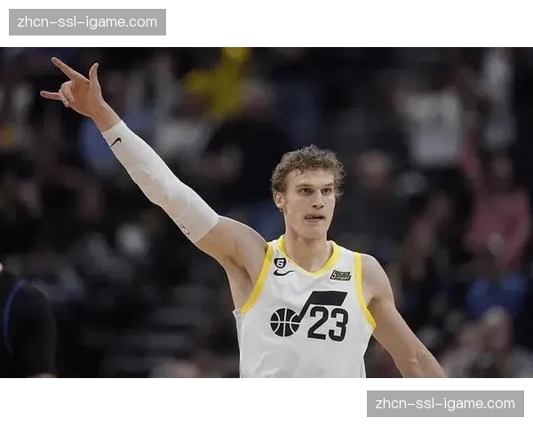 爵士击败开拓者结束十连败,马尔卡宁高效贡献35分 爵士击败开拓者结束十连败,马尔卡宁高效贡献35分